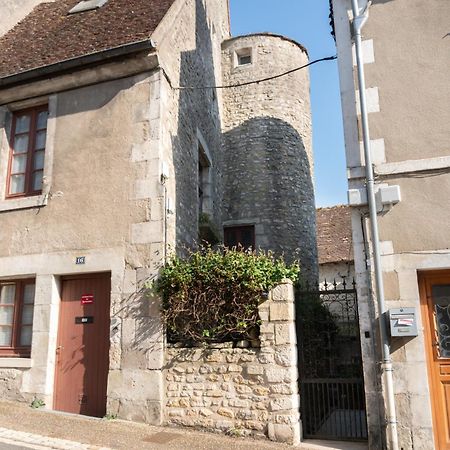 Appartement Meneau La Charite Bagian luar foto